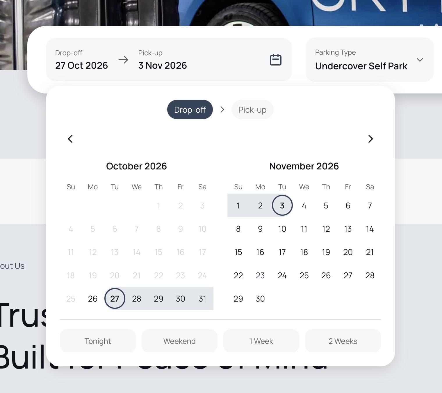 The Skypark date picker: drop-off and pick-up calendar with Tonight, Weekend, 1 Week and 2 Weeks quick chips